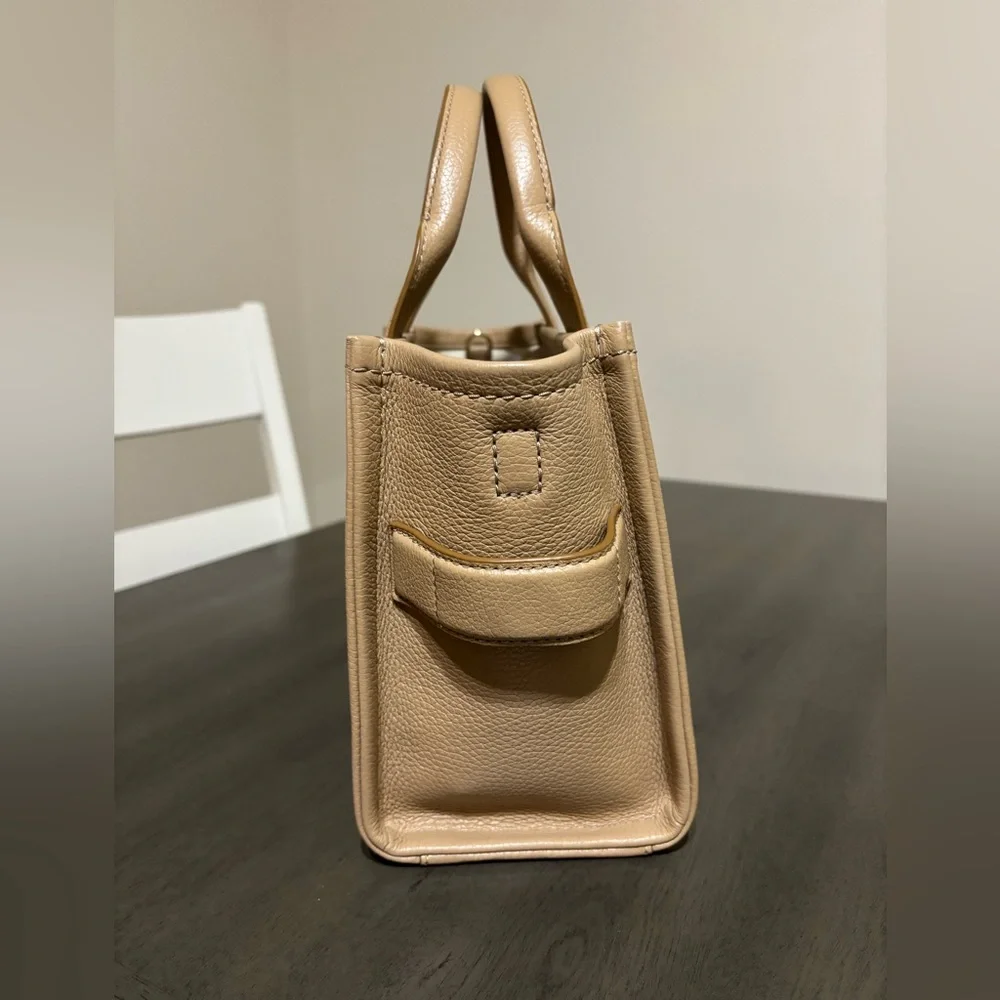 Marc Jacobs The Tote Bag- tan color and small size EUC - Picture 5 of 10